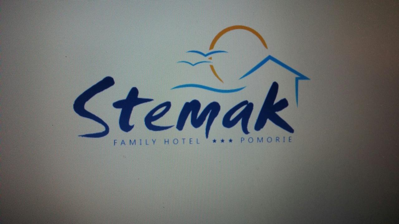 פומורי Stemak Hotel מראה חיצוני תמונה